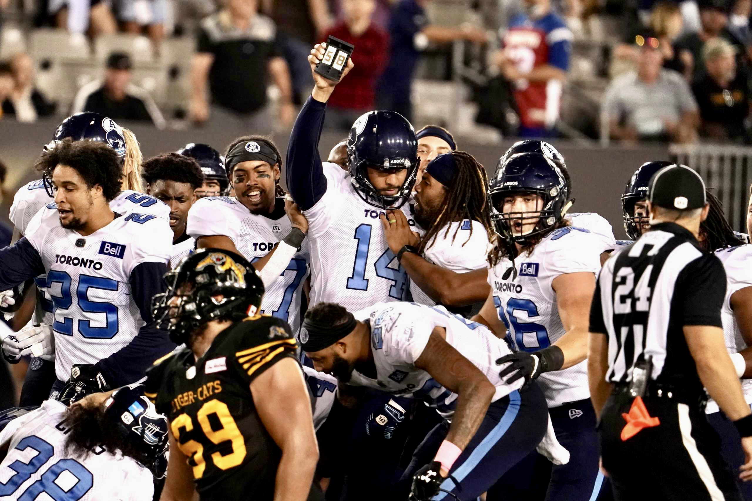 The Argos Re-Sign All-Star Boris Bede And WR DaVaris Daniels