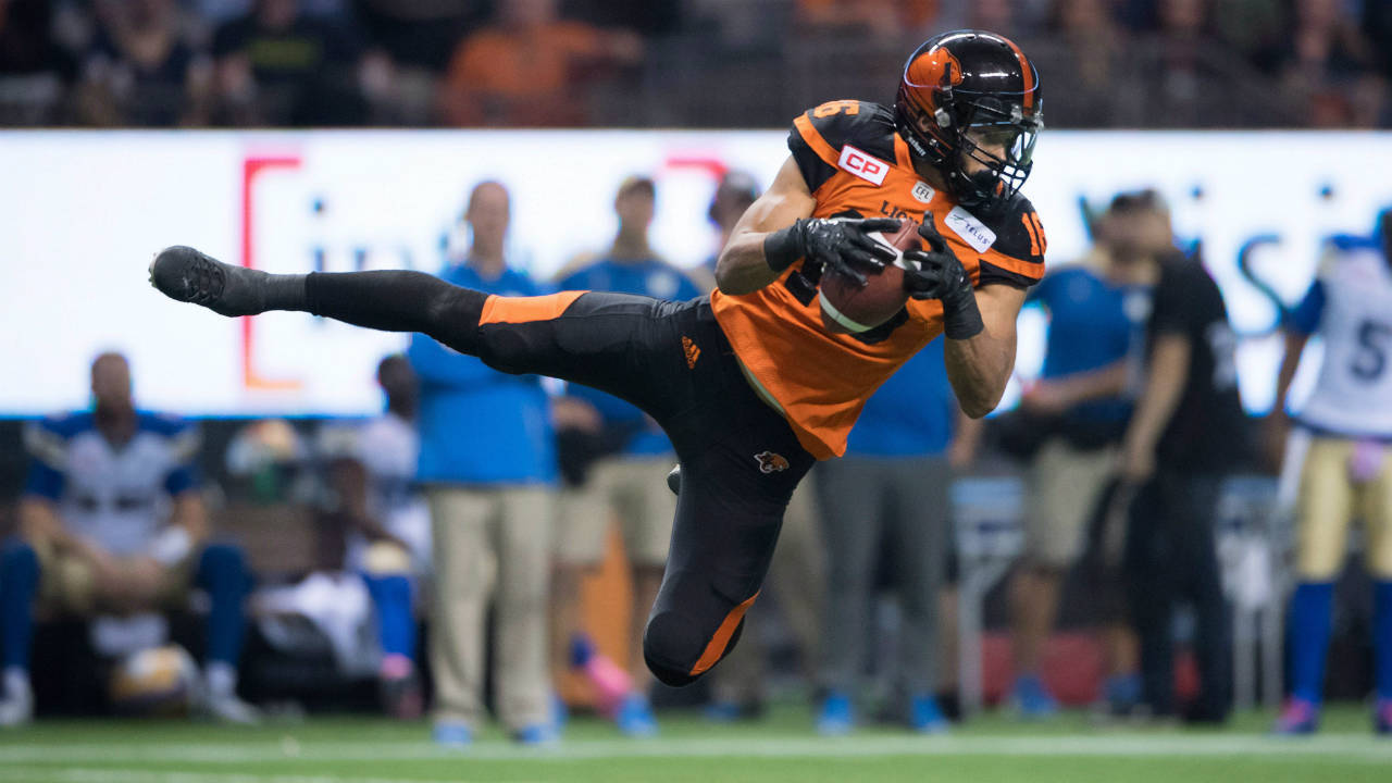 BC Lions extend all-star WR Bryan Burnham's contract.