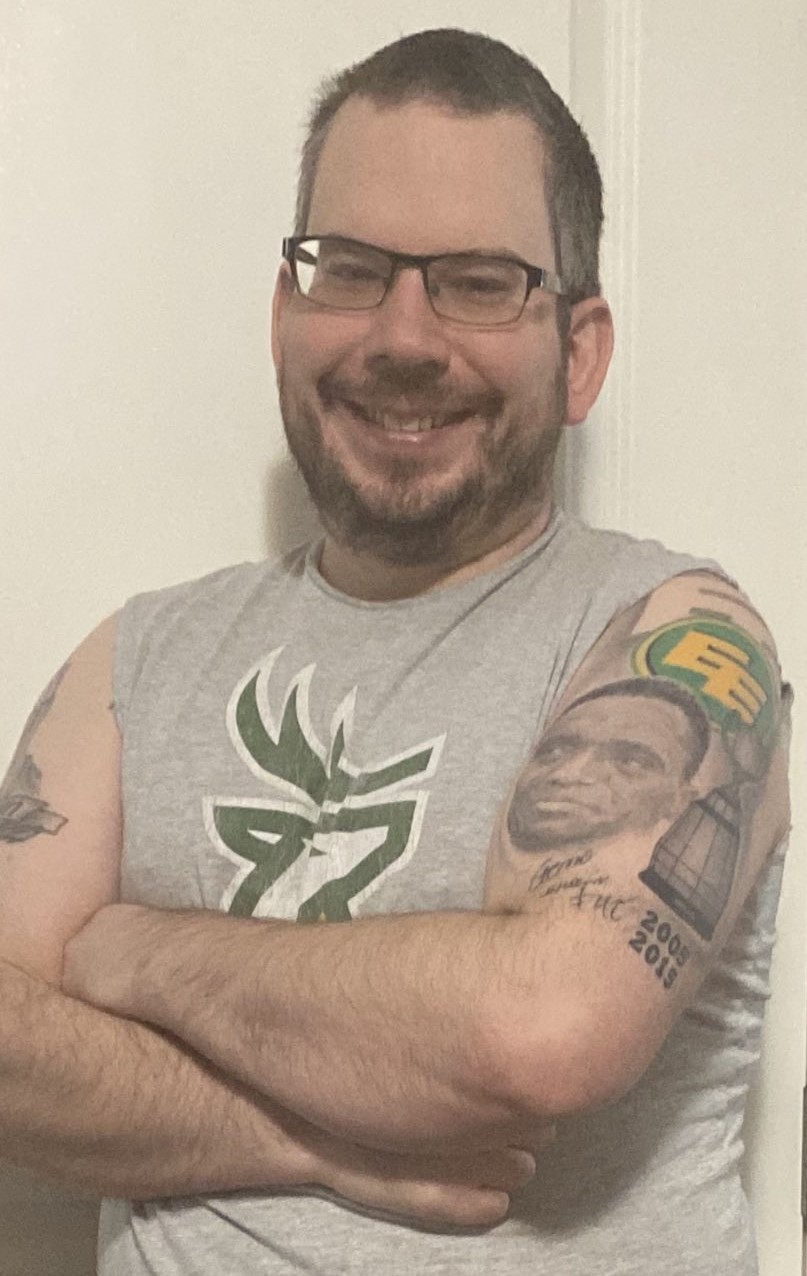 Edmonton Elks Superfan Inked to the Green & Gold for Life