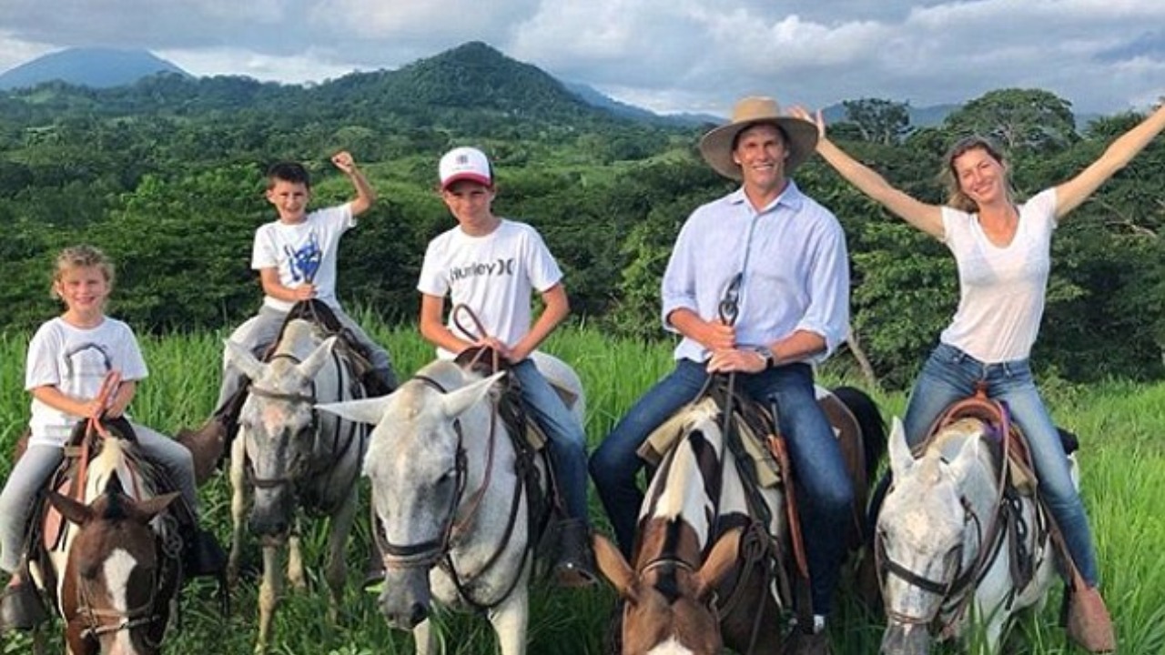 Which Football Players Are Horse Racing Enthusiasts