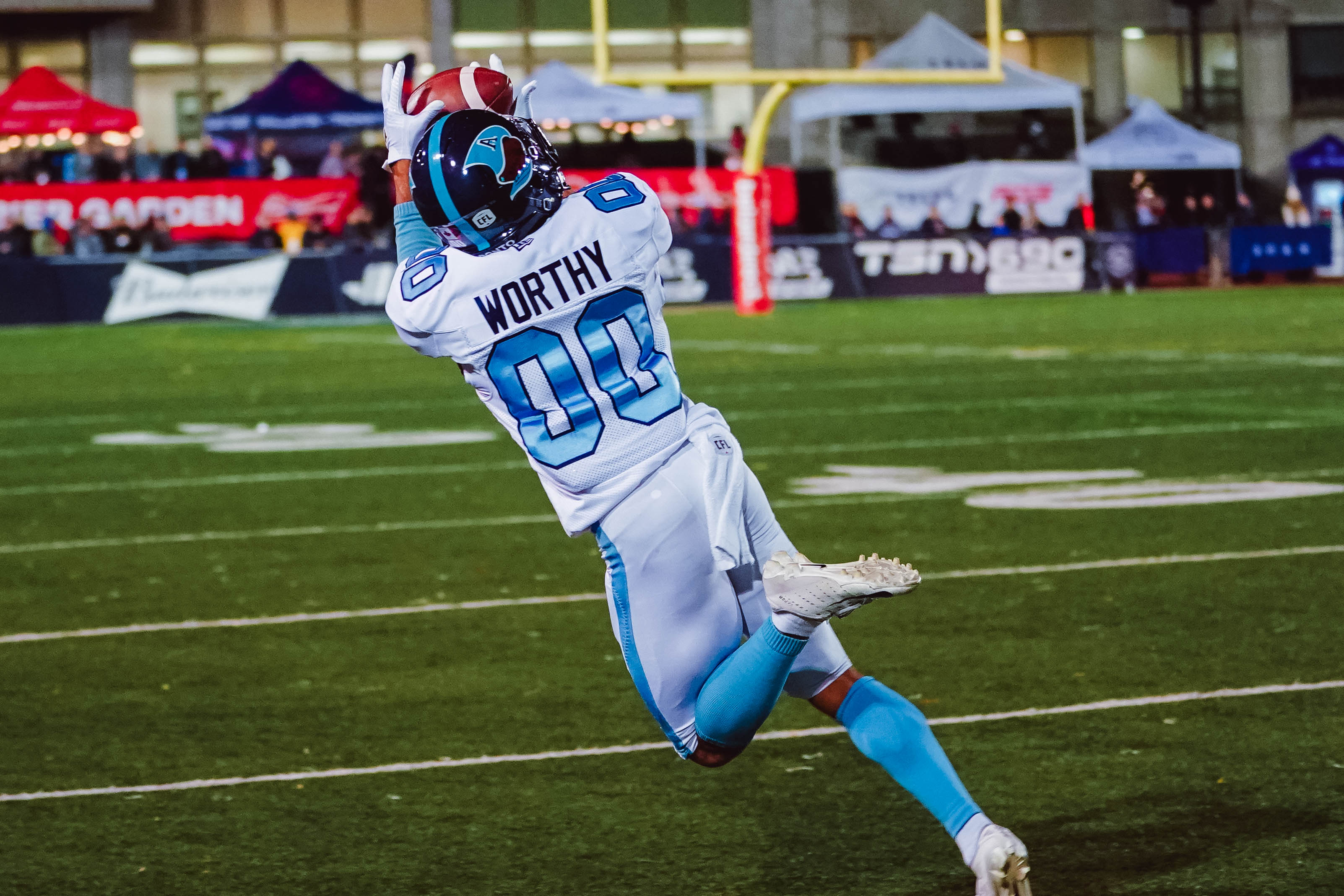Chandler Worthy Signed by Montreal, Alouettes Refuse to Stand Pat at Receiver