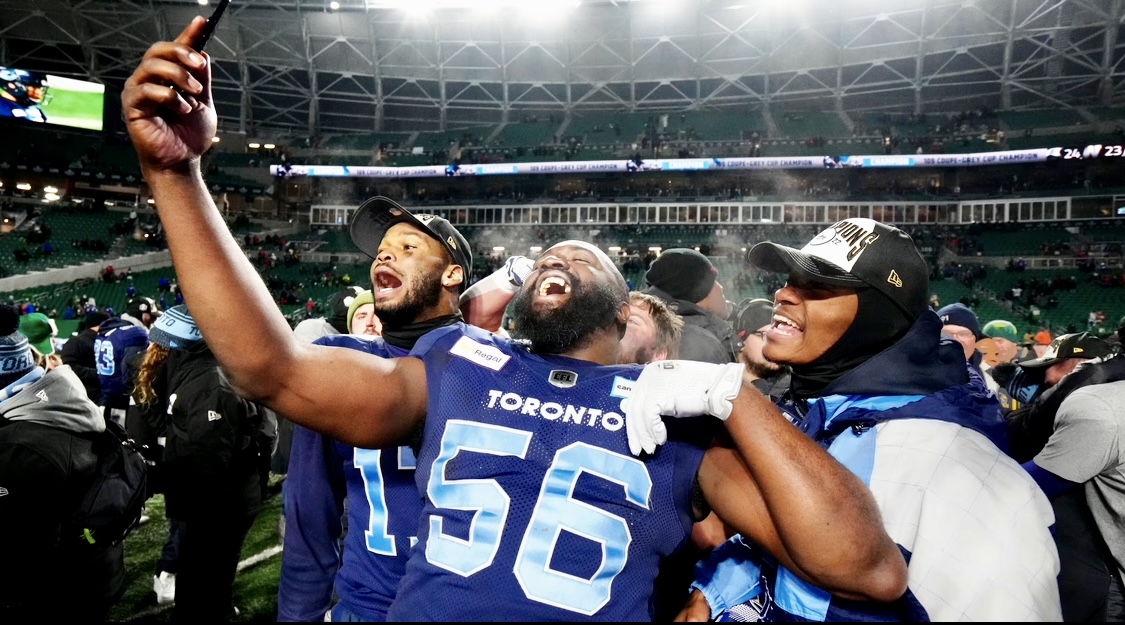 Argos JaGared Davis And Chris Edwards Depart As Free Agents To Division Rival Tiger-Cats