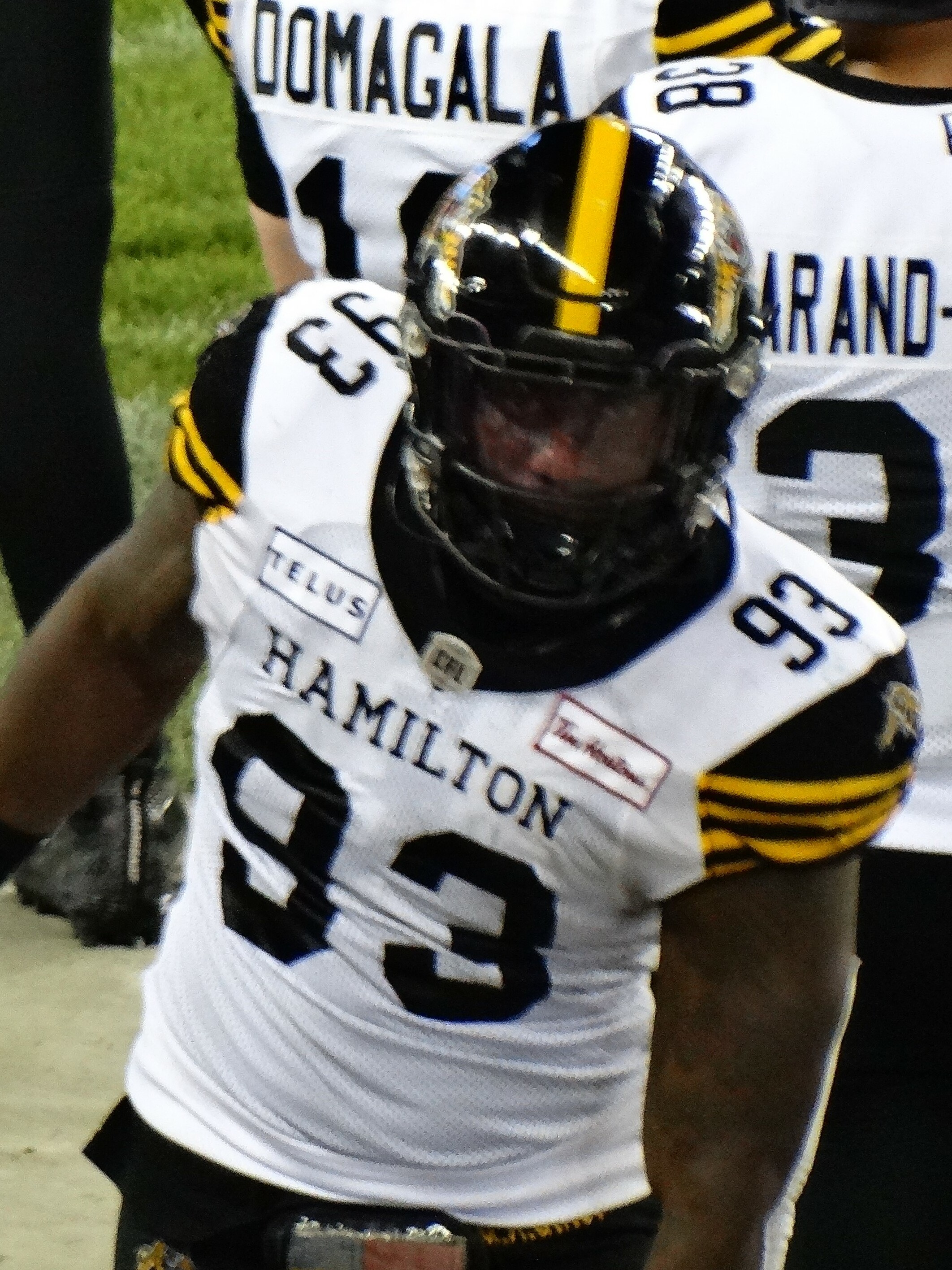 American Defensive End Malik Carney Re-Signs With Hamilton Tiger-Cats
