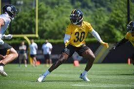 Hamilton Tiger-Cats Sign Five Americans, Including Defensive Back DeMarkus Acy