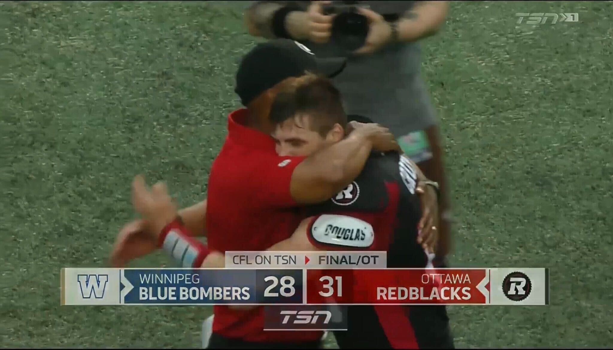 CFL Score: OTT 31, WPG 28 - REDBLACKS' Stunning Comeback Against Blue Bombers