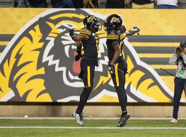 CFL Result: Hamilton Tiger-Cats Triumph Over Calgary Stampeders 22-15, Secures Playoff Spot