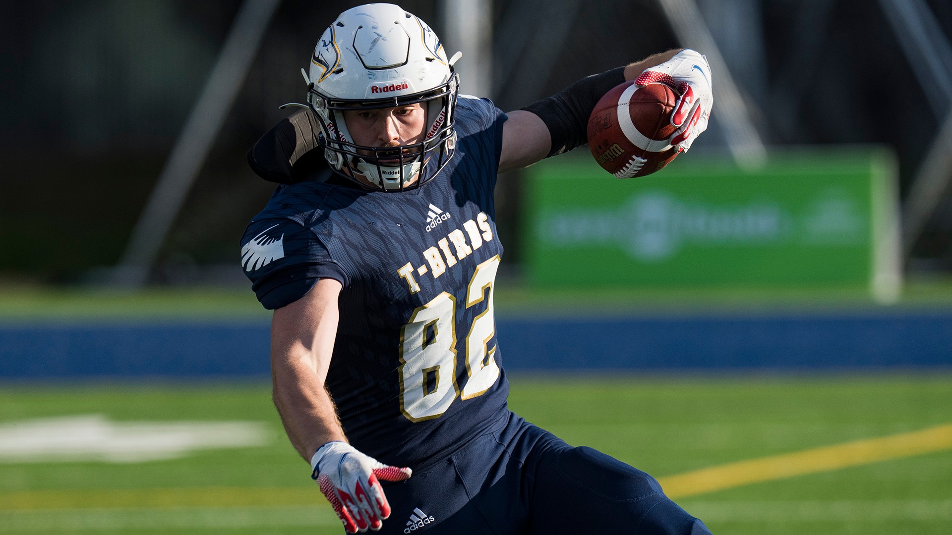 Calgary Stampeders Confirm Signing of National Fullback Lucas Robertson