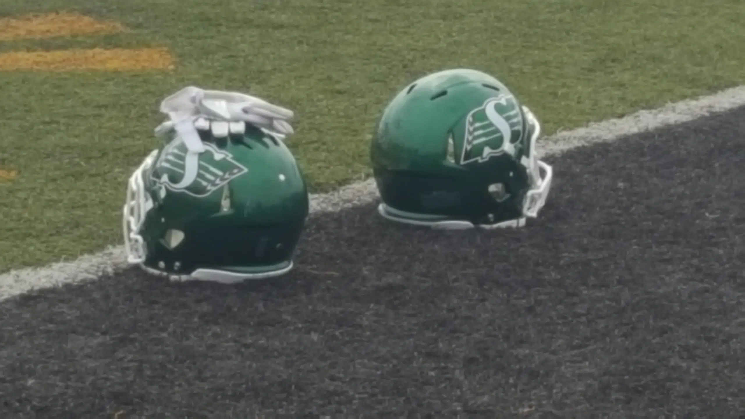 Riders Reunite Twin Linebackers Justin and Jordan Herdman-Reed, Add One More