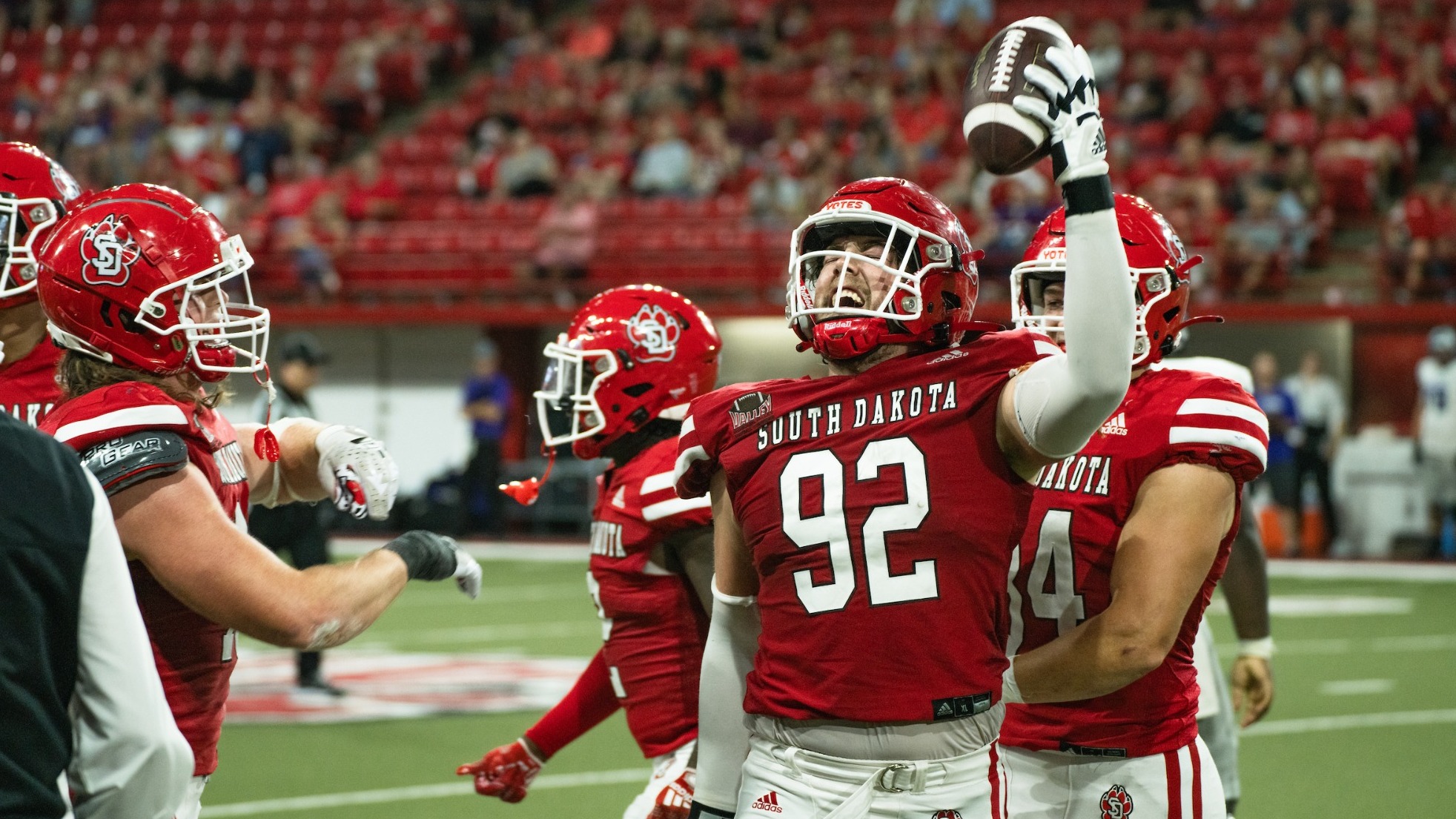 CFL Draft Prospect Micah Roane Completes Pro Day at South Dakota, How He Compares to the CFL Combine