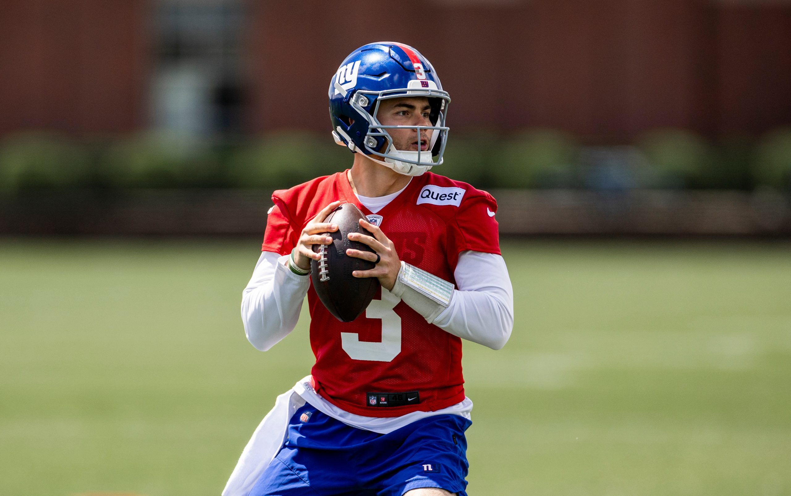 Top 10 Best Canadian Football Players in The NFL