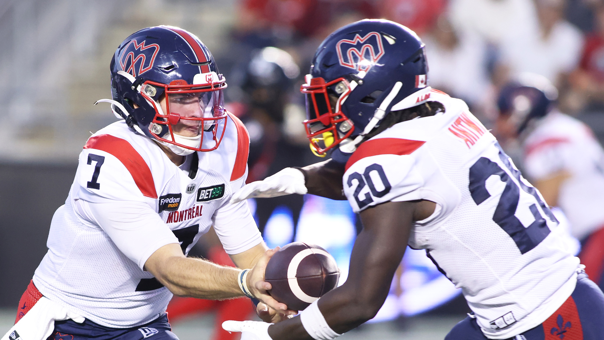 Montreal Alouettes Re-Sign Canadian Running Back Jeshrun Antwi