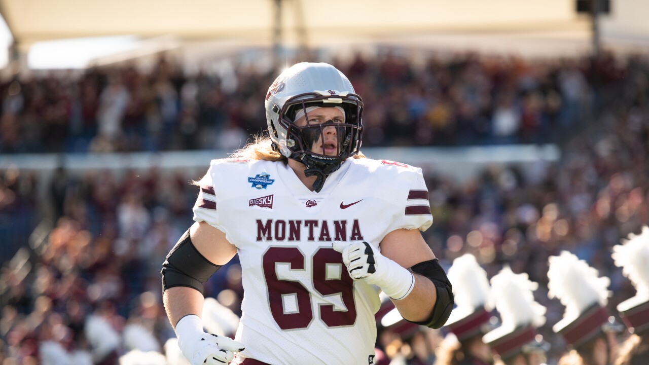 Montreal Alouettes Sign Montana Alumn, OL Cannon Panfiloff