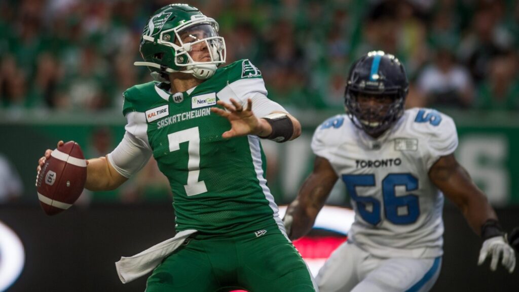 Roughriders QB Cody Fajardo Looking To Return To Field Despite Lingering Knee Issues