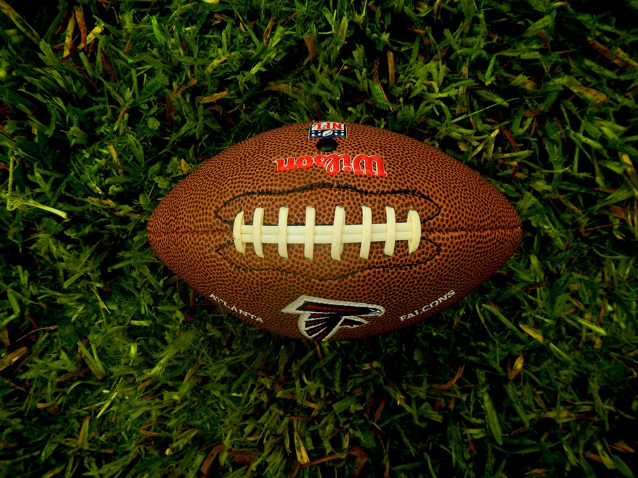 Football Betting Myths: Separating Fact from Fiction