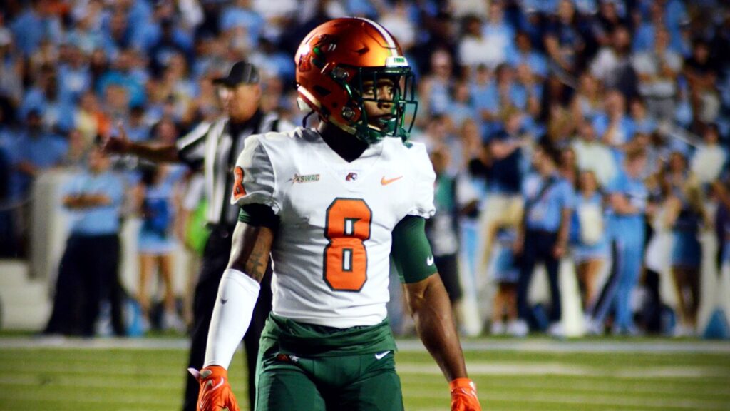 Saskatchewan Sign American Defensive Back Eric Smith