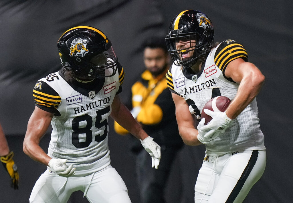 It's Hammer Time:  WR Smith and Several Other Players Sign with the Tiger-Cats