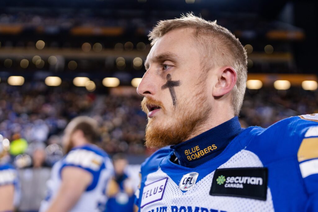 Nick Hallett Is Back With The Bombers - For At Least 1 Year