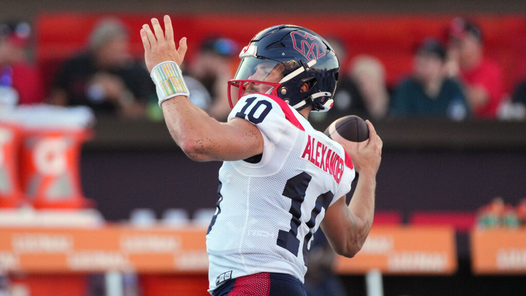 CFL Scores Today: Montreal Alouettes 34, Ottawa Redblacks 13 - Davis Alexander Torches Ottawa for 420 Yards